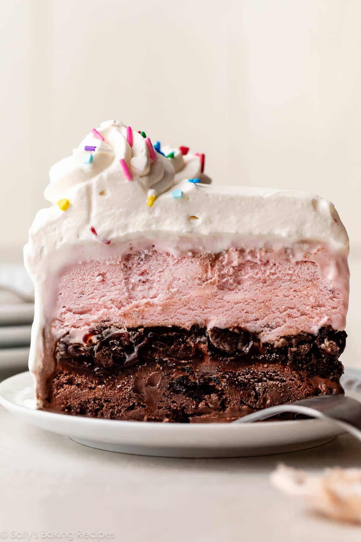 Homemade Ice Cream Cake (Like Dairy Queen)