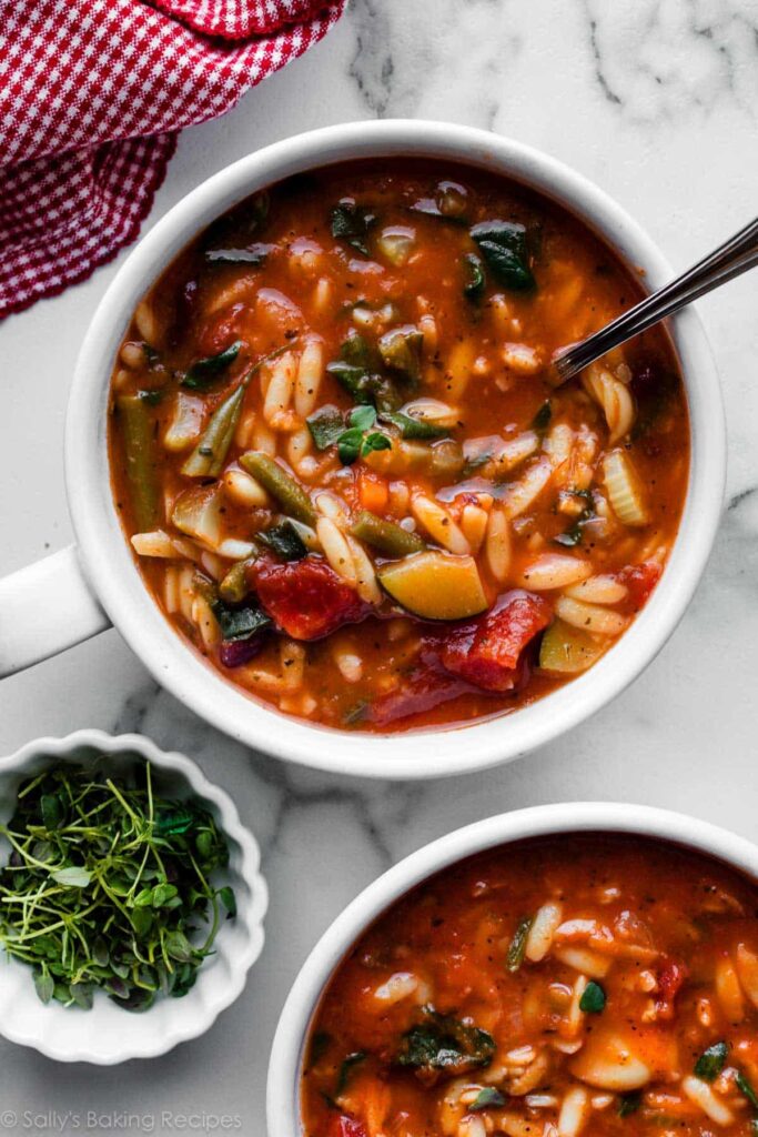 Minestrone Soup Recipe (Thick & Hearty)