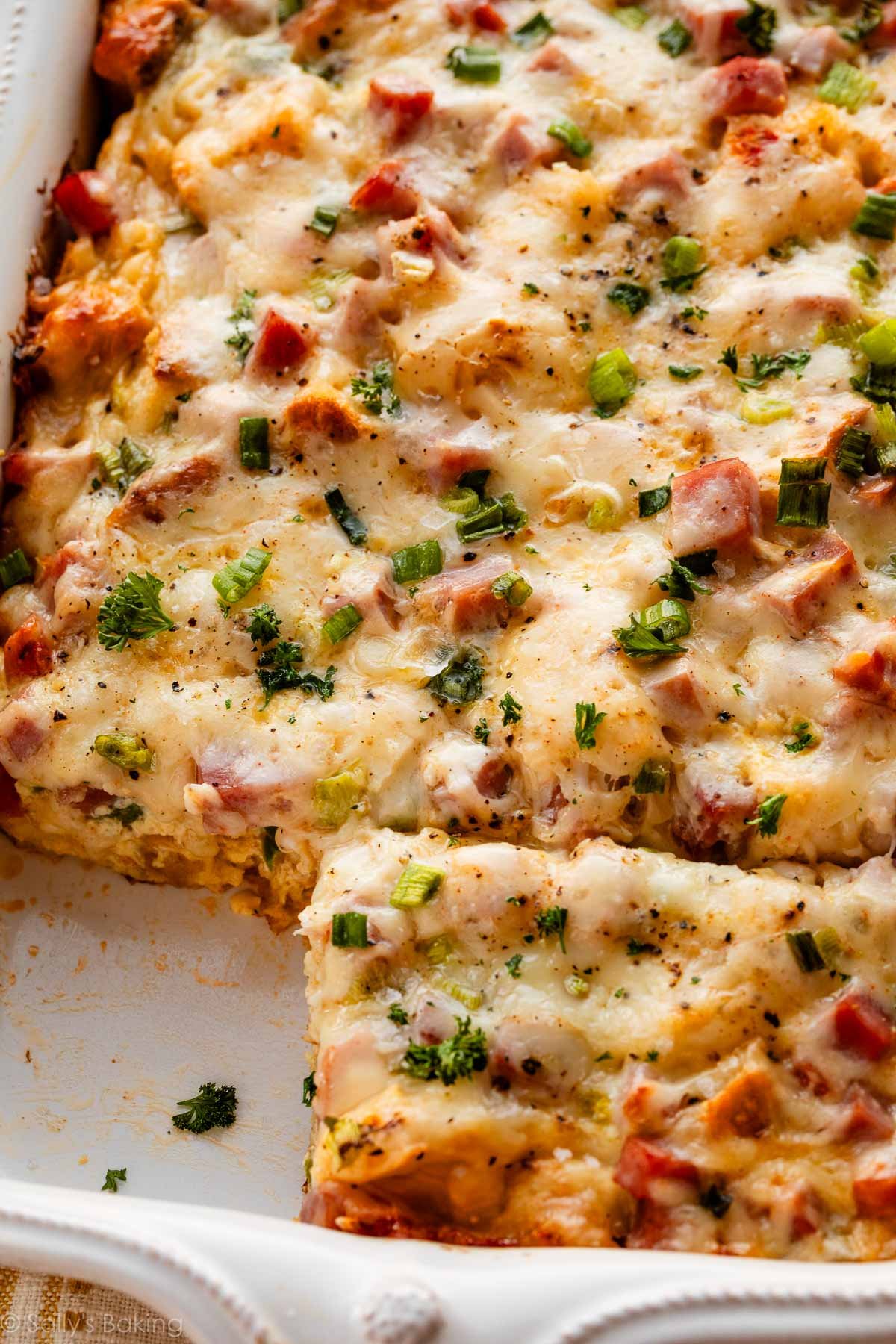 strata au jambon et fromage suisse.