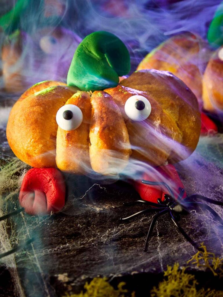 Pumpkin Bread (Halloween Edition) - Cafe Delites